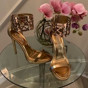 BCBGMaxAzria Gold Metalic Sandals
